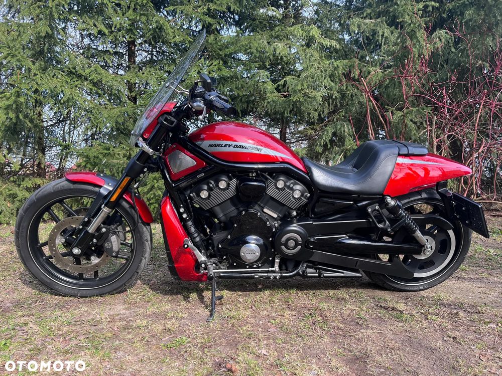 Harley-Davidson V-Rod Night Rod - 2