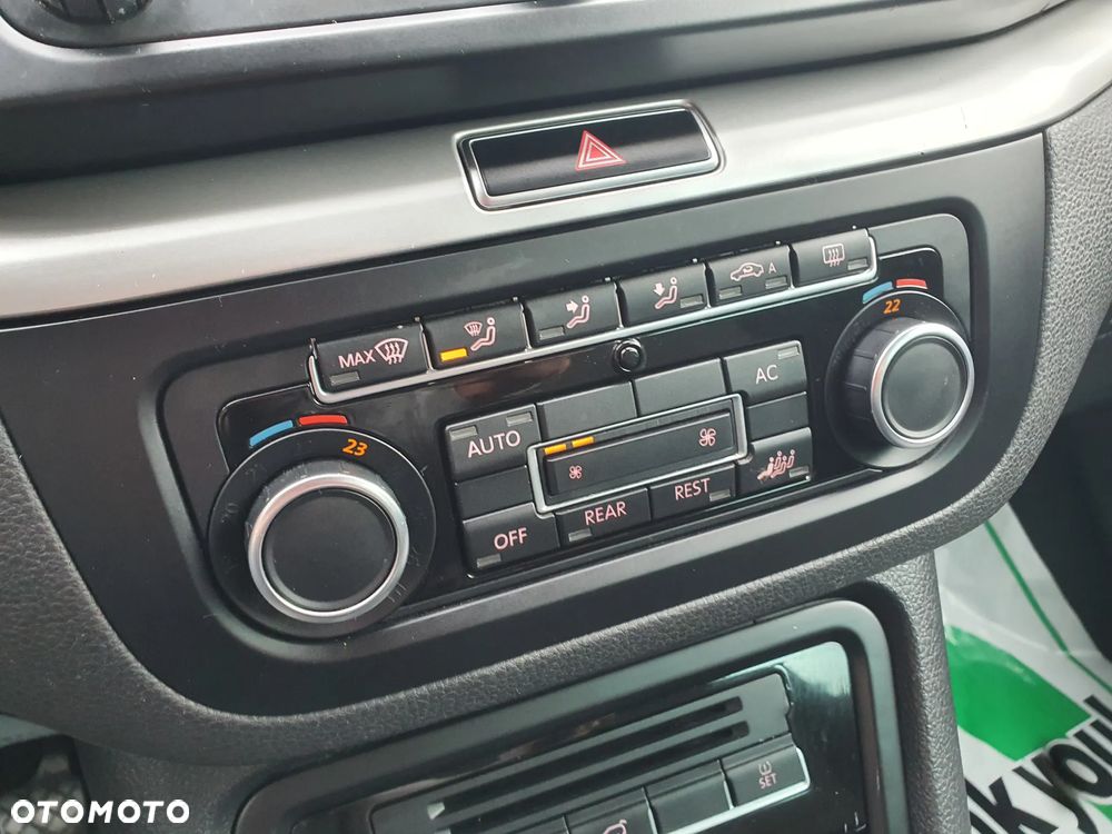 Volkswagen Sharan 2.0 TDI Blue Motion Comfortline - 17