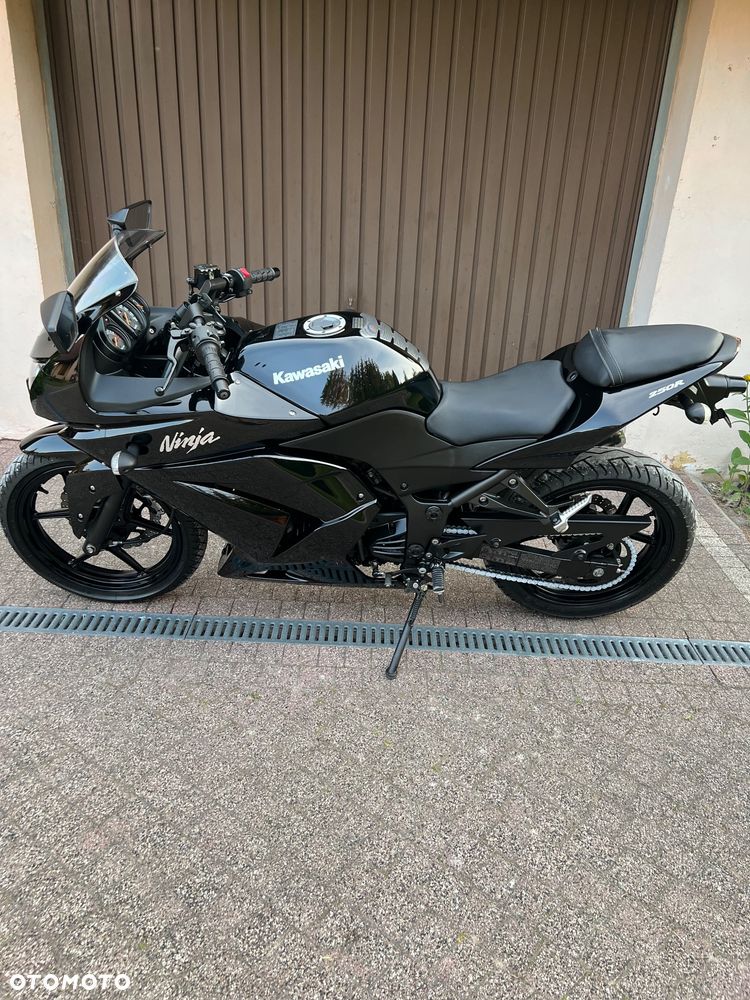 Kawasaki Ninja 250R - 17