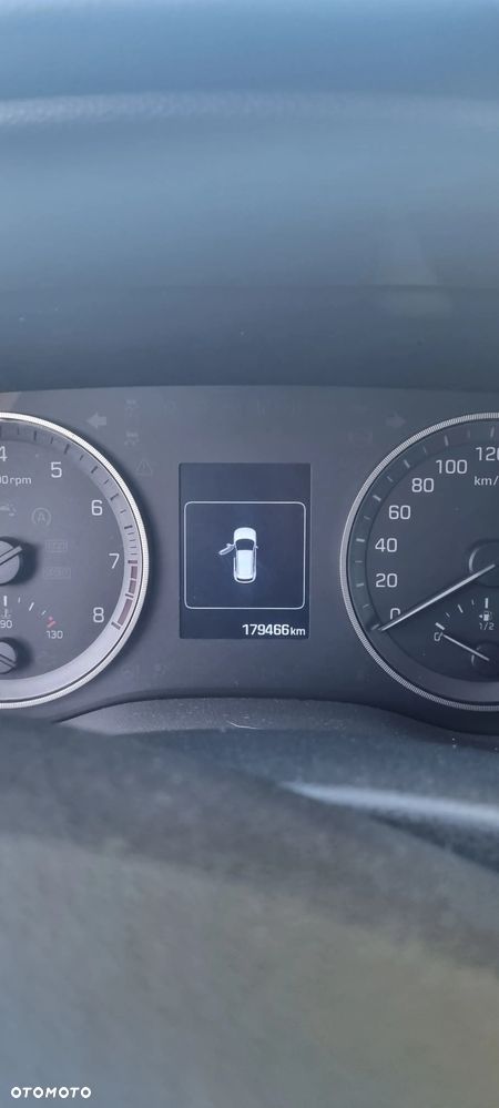 Hyundai Tucson 1.6 GDI BlueDrive GO 2WD - 16