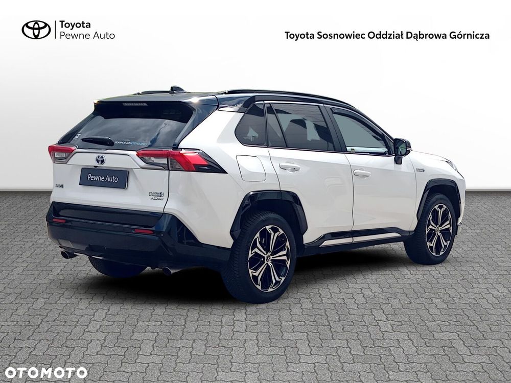 Toyota RAV4 - 6