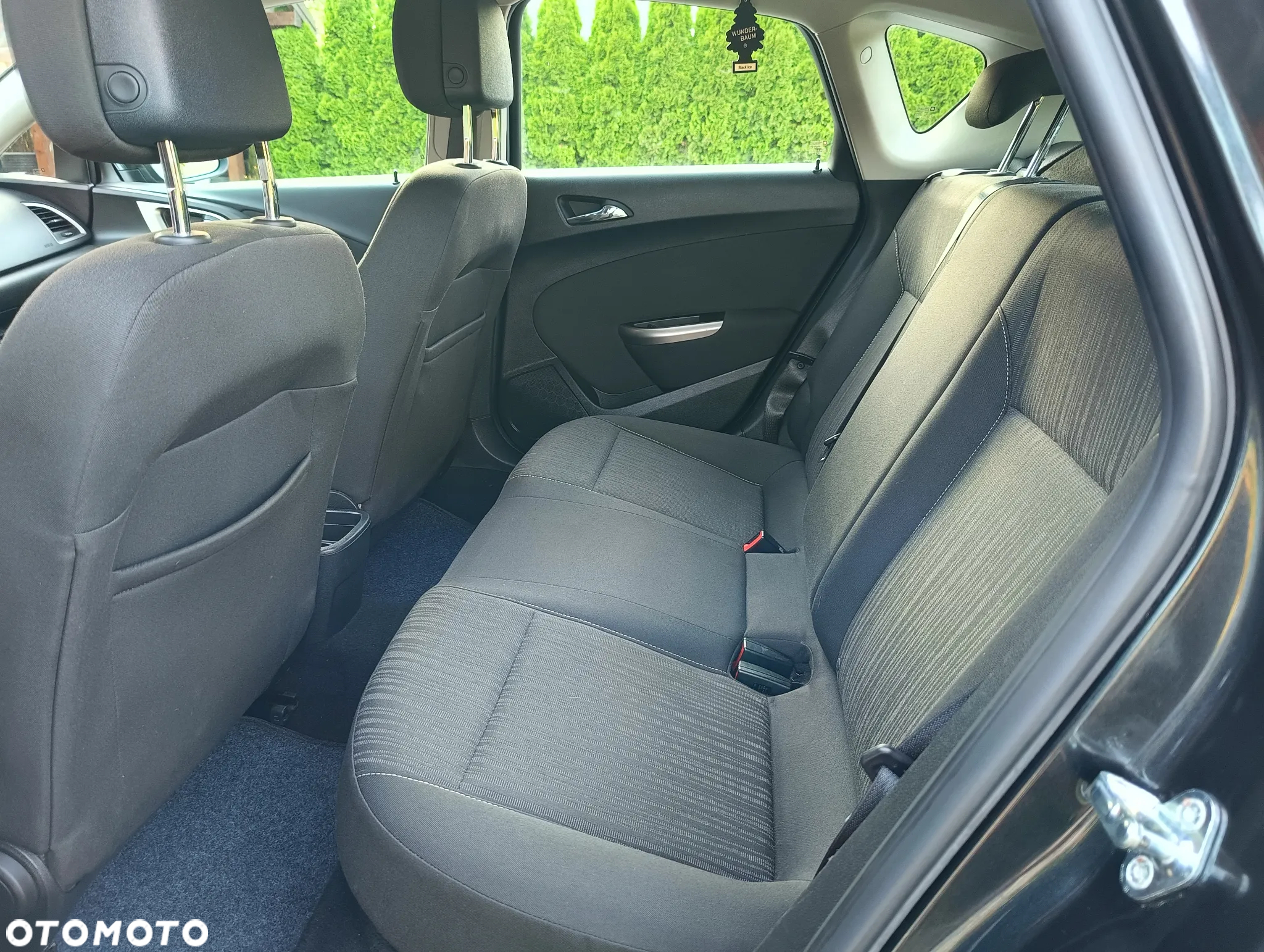 Opel Astra 1.6 Active - 29