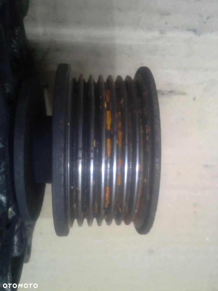 Volkswagen Sharan I 1.9 TDi alternator Bosch 120A 0123510007 021903025G - 4