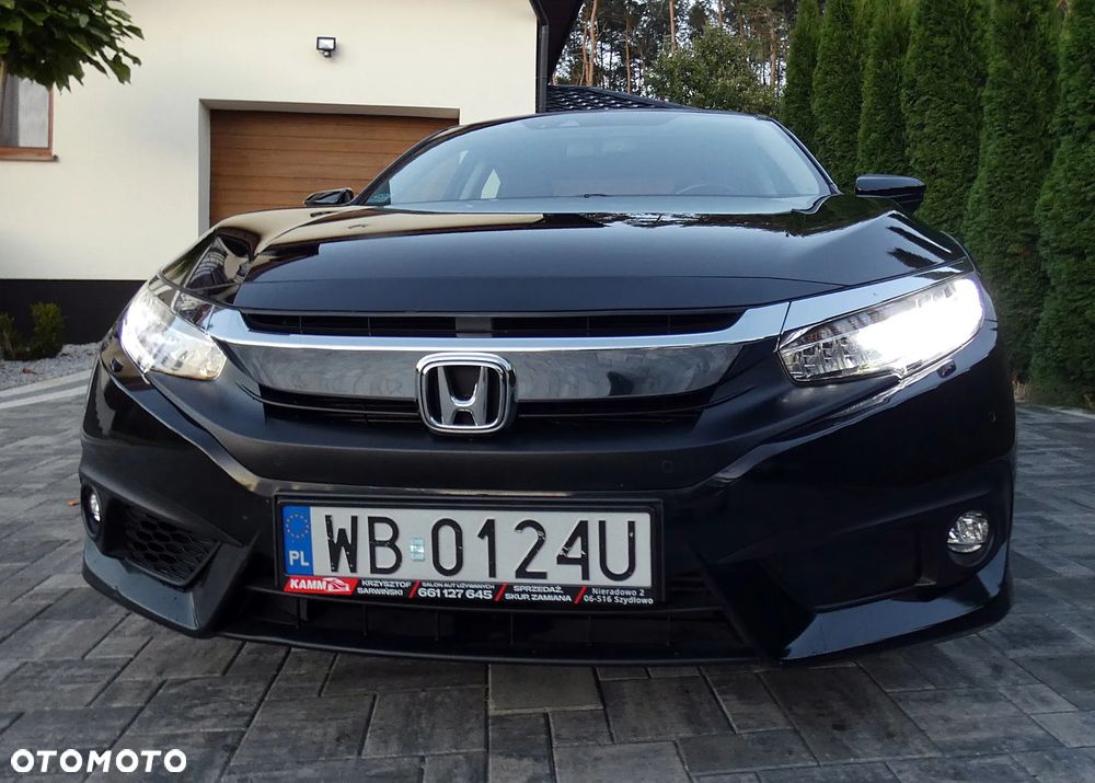 Honda Civic 1.5 T Executive CVT - 36