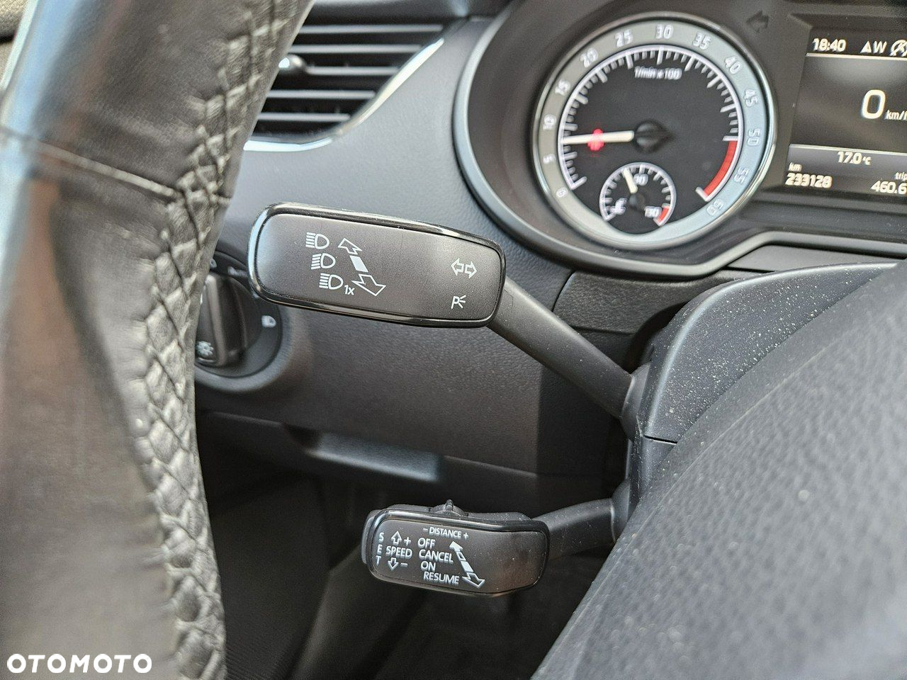 Skoda Octavia Combi 2.0 TDI 4x4 DSG Scout - 36