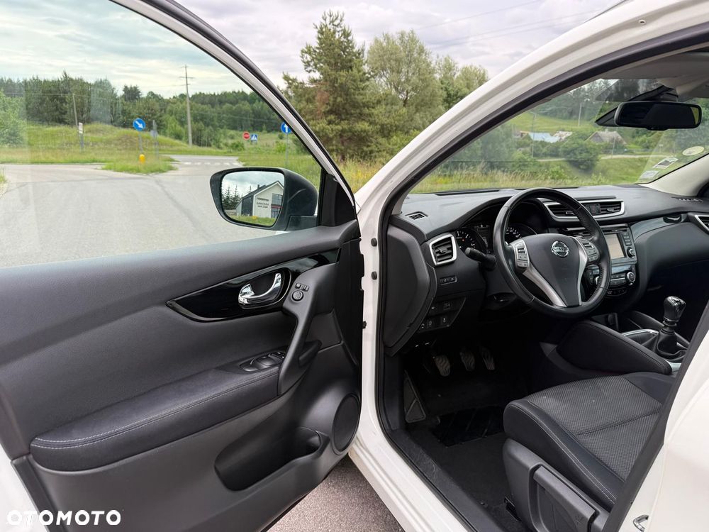 Nissan Qashqai - 10