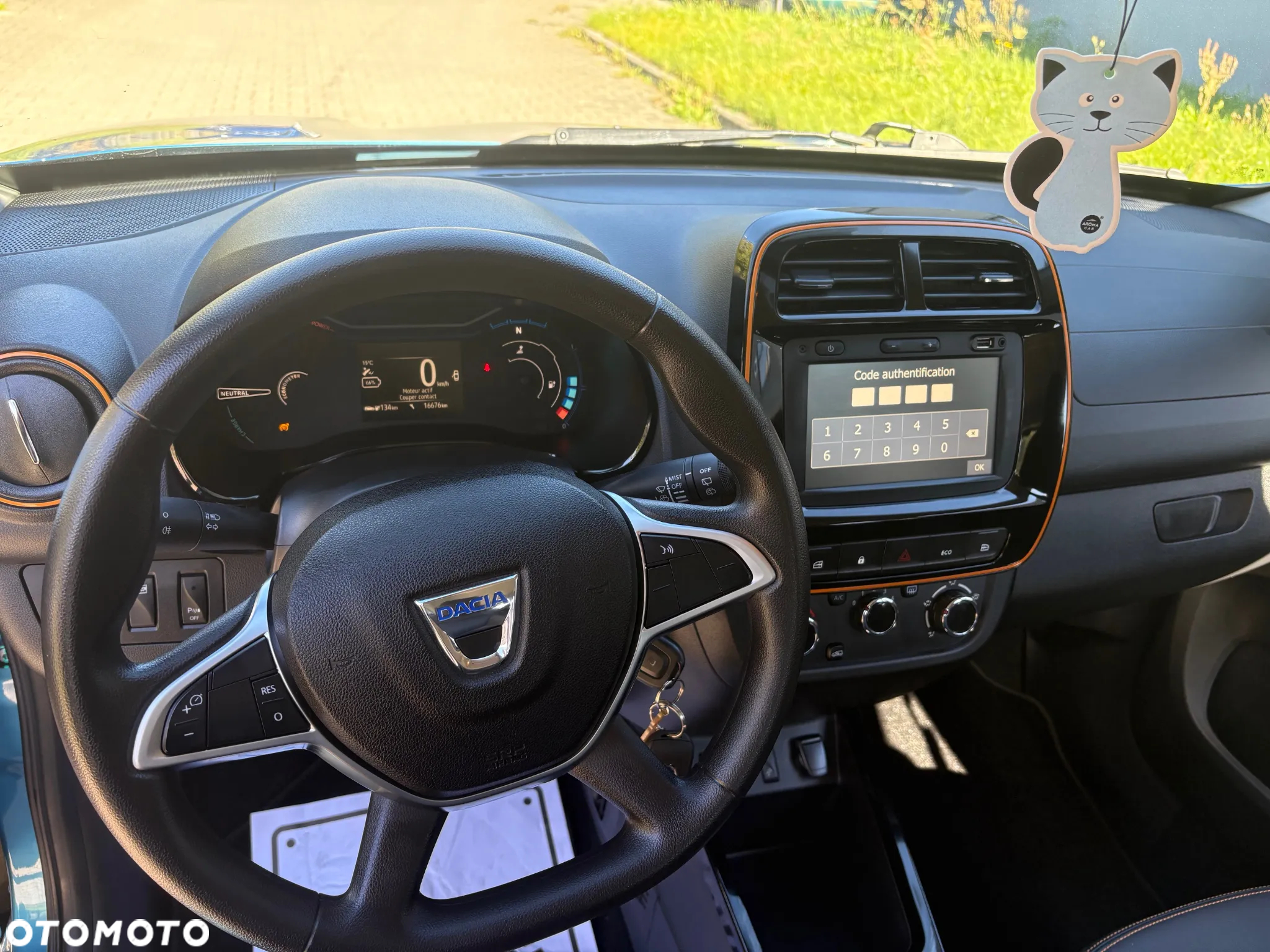 Dacia Spring - 6
