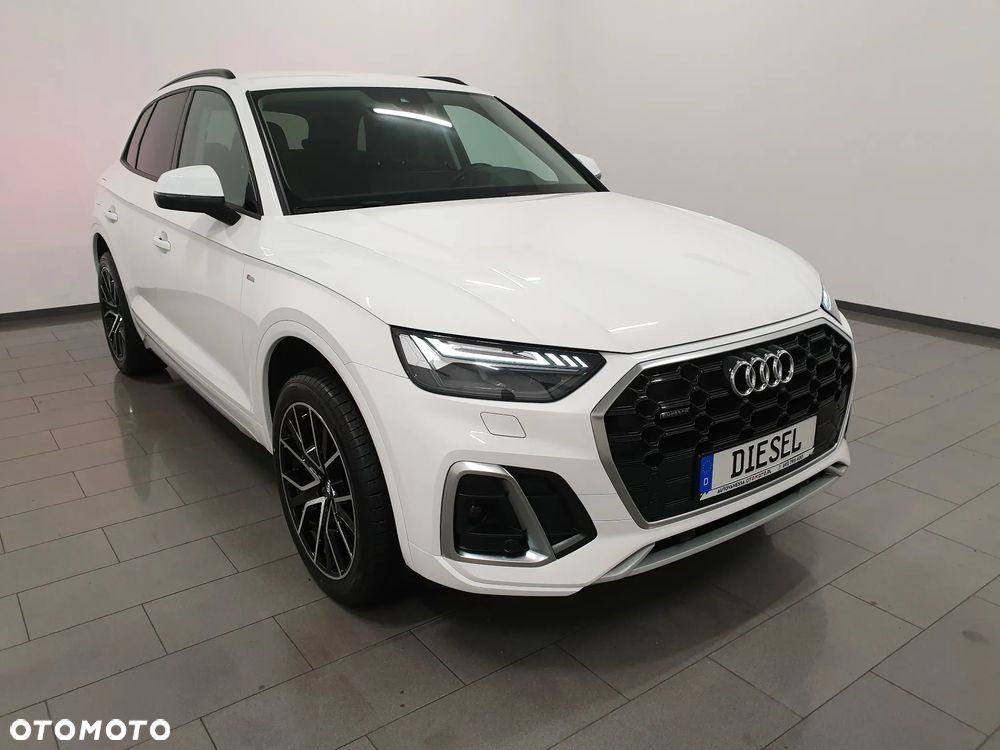 Audi Q5 40 TDI quattro S tronic S line - 38