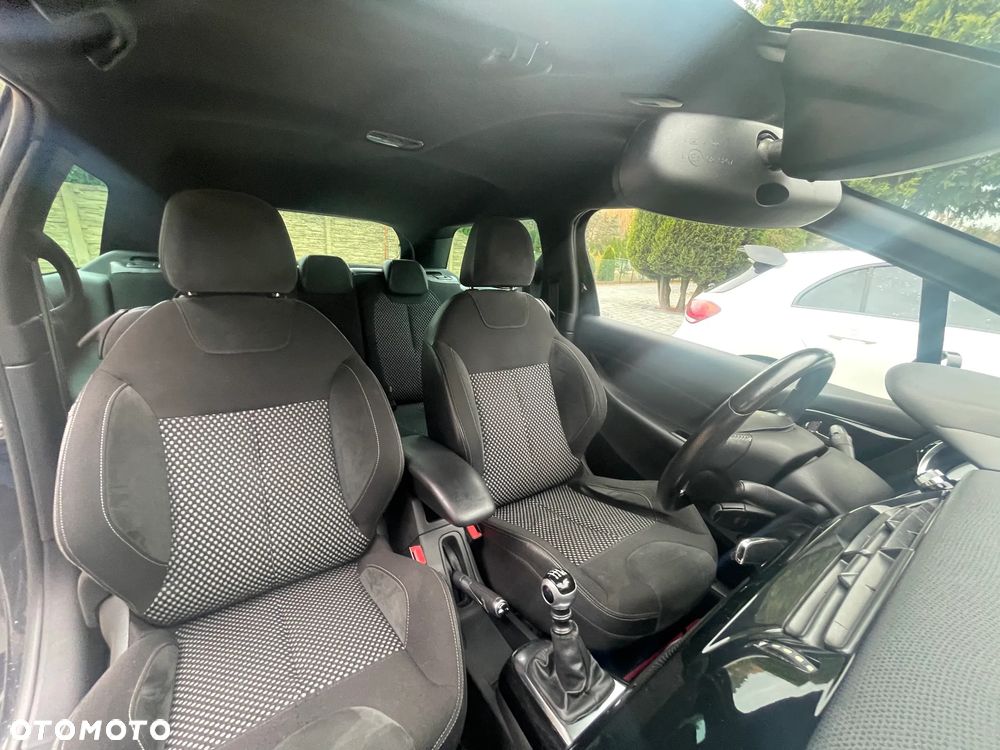 Citroën DS3 1.6 HDi SportChic - 8