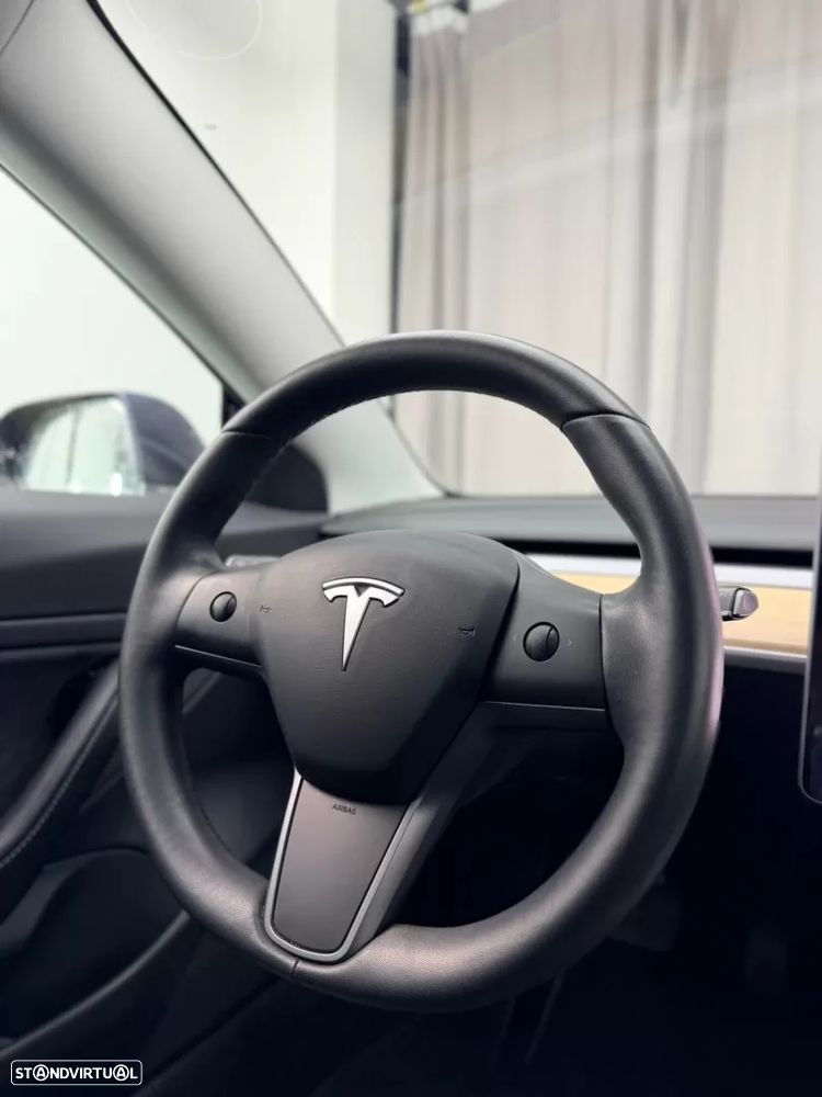 Tesla Model 3 Standard RWD Plus - 17