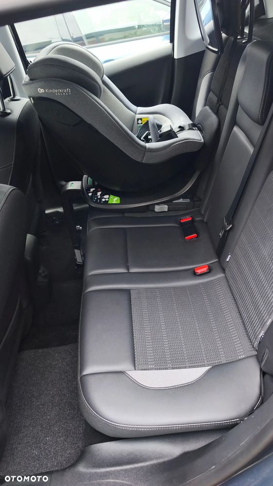 Peugeot 2008 1.2 Pure Tech Active S&S - 10