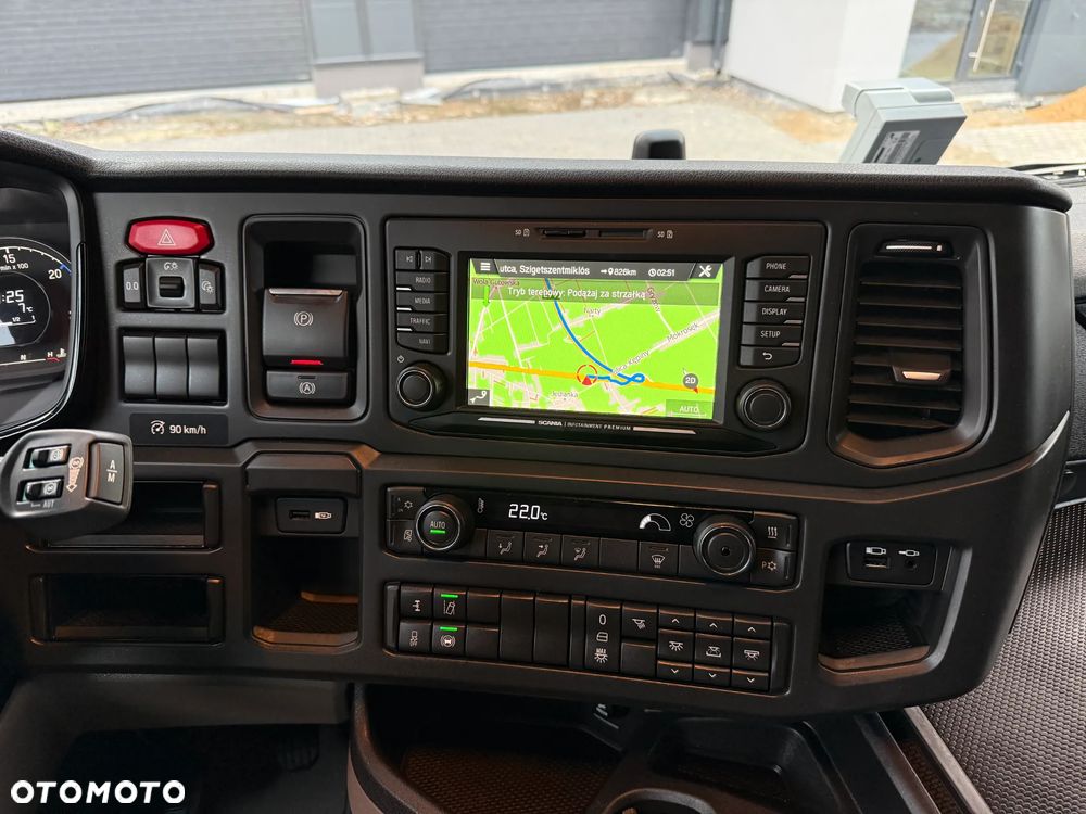 Scania S460/KLIMA P./RETARDER/NAVI/FULL LED/SPROWADZONA /1200 L - 30