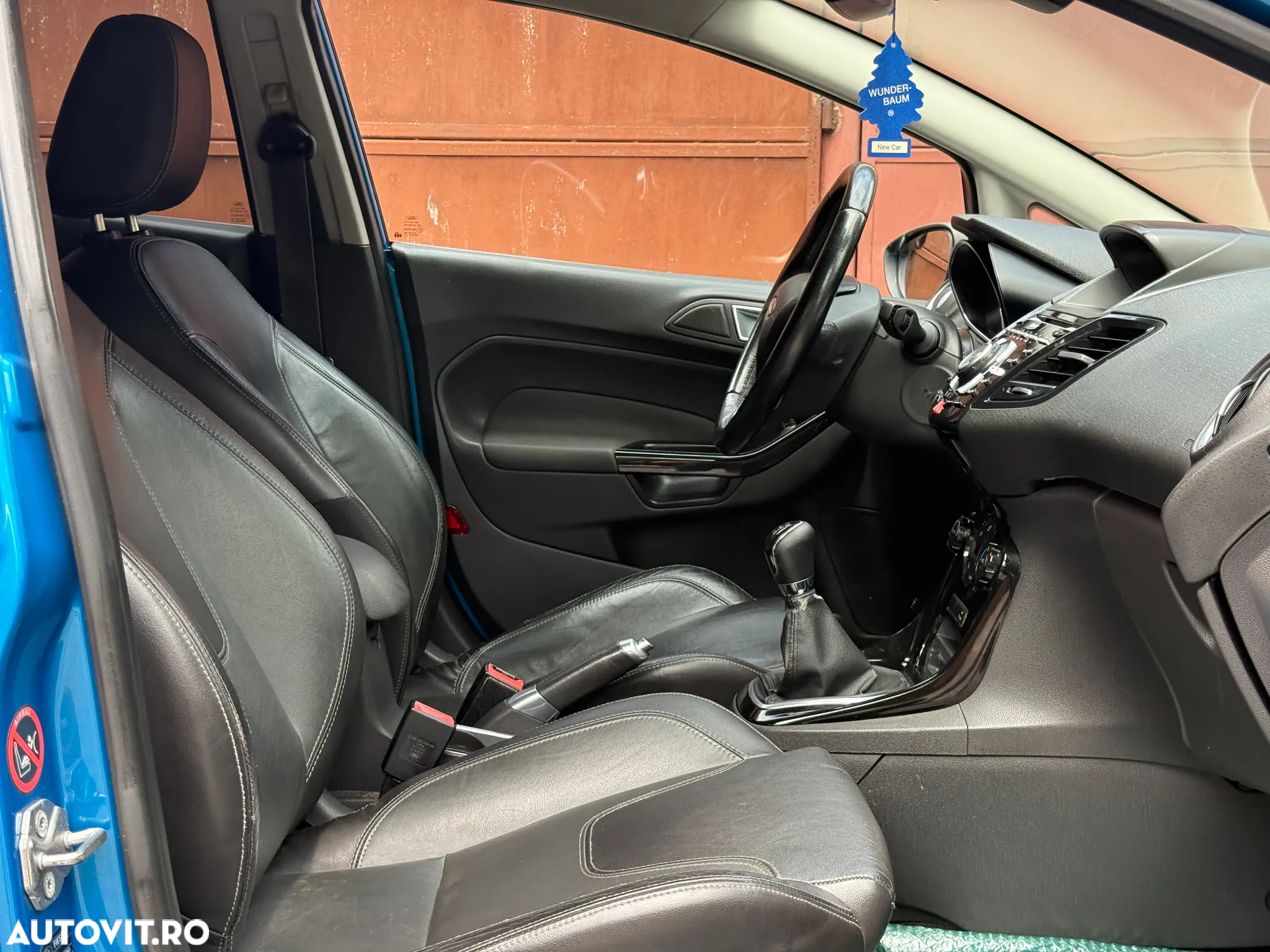 Ford Fiesta 1.6 TDCI Titanium - 24