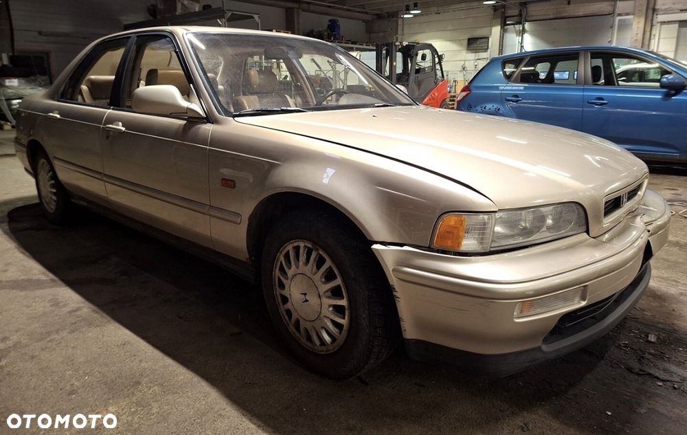 Honda Legend - 1