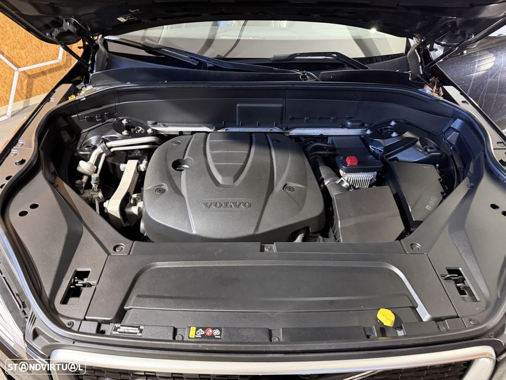Volvo XC 90 2.0 D4 R-Design - 12