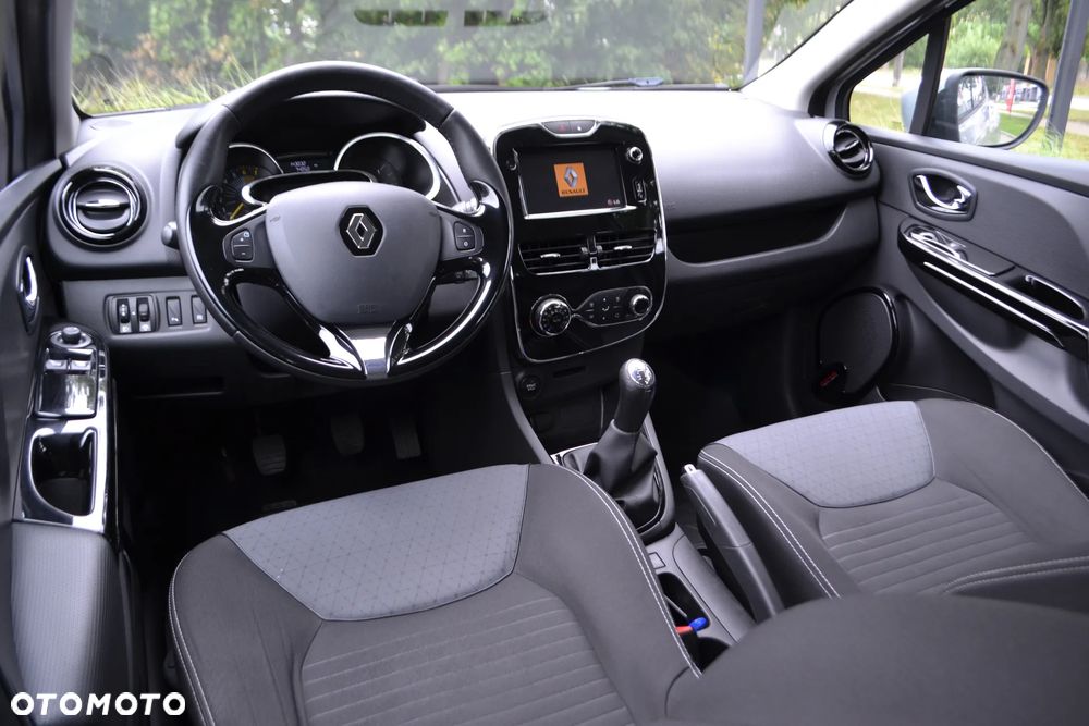 Renault Clio - 5
