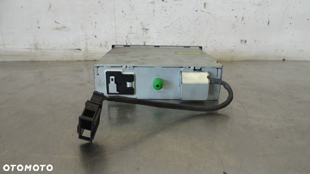 ZMIENIARKA CD VOLKSWAGEN 1T0035110 - 5