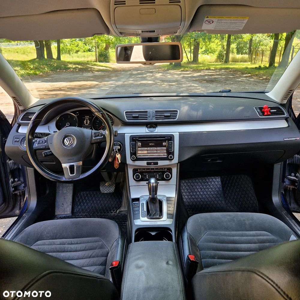 Volkswagen Passat 2.0 TDI 4Mot Highline DSG - 21