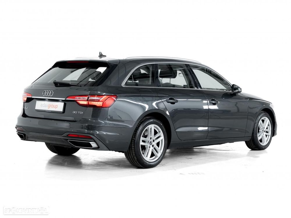 Audi A4 Avant 30 TDI S tronic - 3