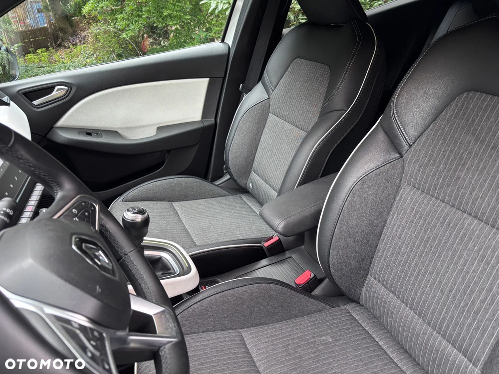 Renault Clio 1.0 TCe Techno - 16
