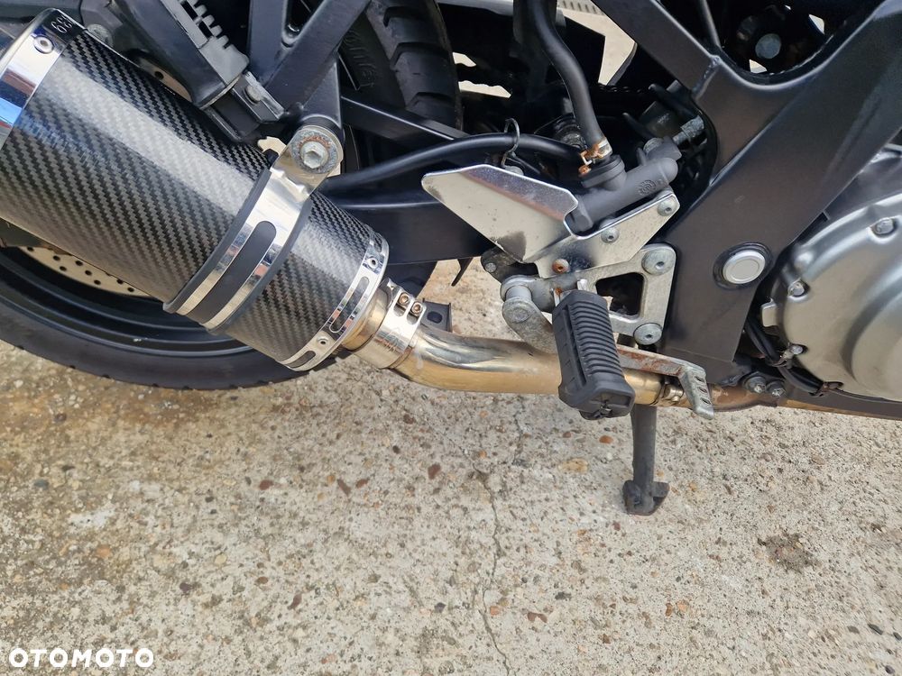 Suzuki GS - 17