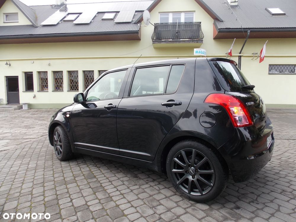 Suzuki Swift 1.3 DDiS Comfort - 4