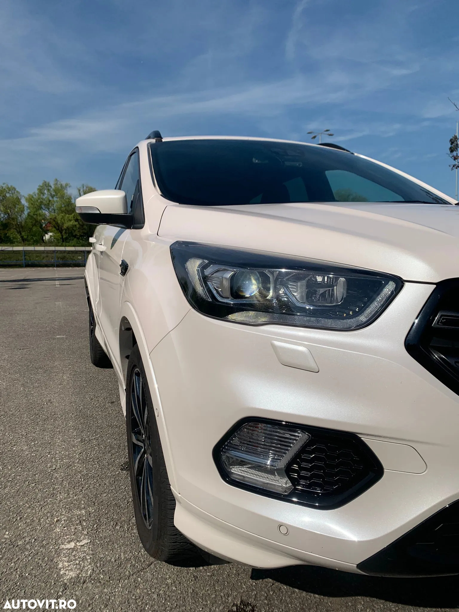 Ford Kuga 1.5 EcoBoost 4x4 Aut. ST-Line - 10