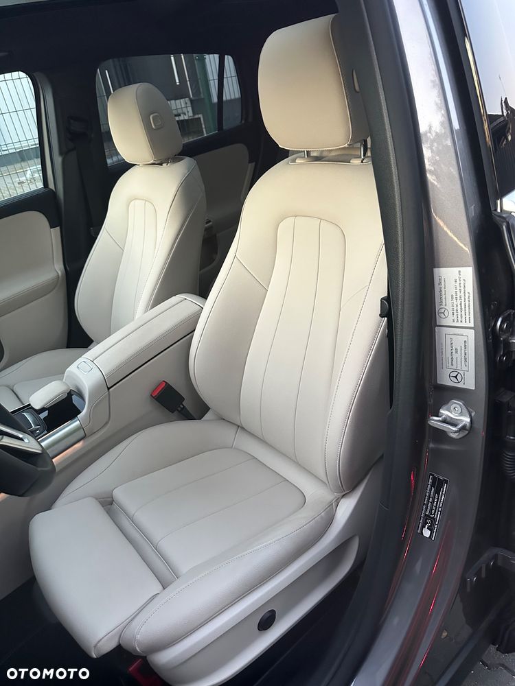 Mercedes-Benz GLA 200 Business Edition - 24