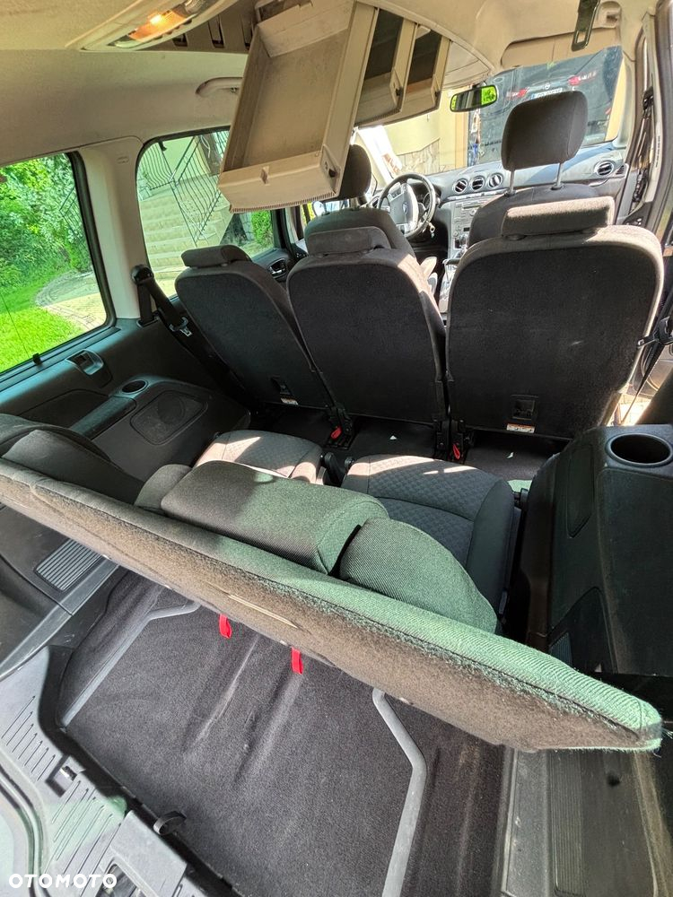 Ford Galaxy 1.8 TDCi Ghia - 25
