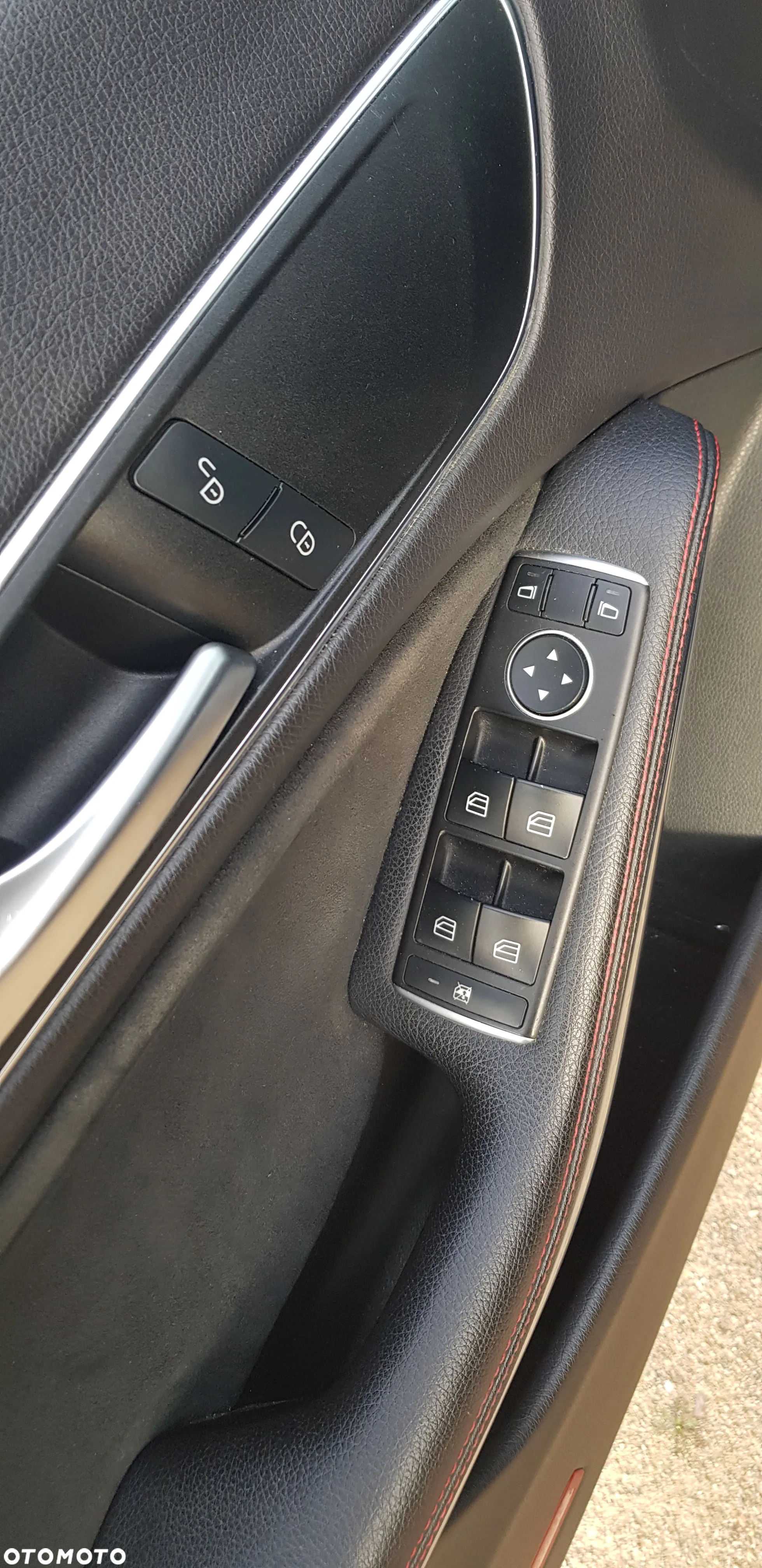 Mercedes-Benz CLA 180 AMG Line - 25