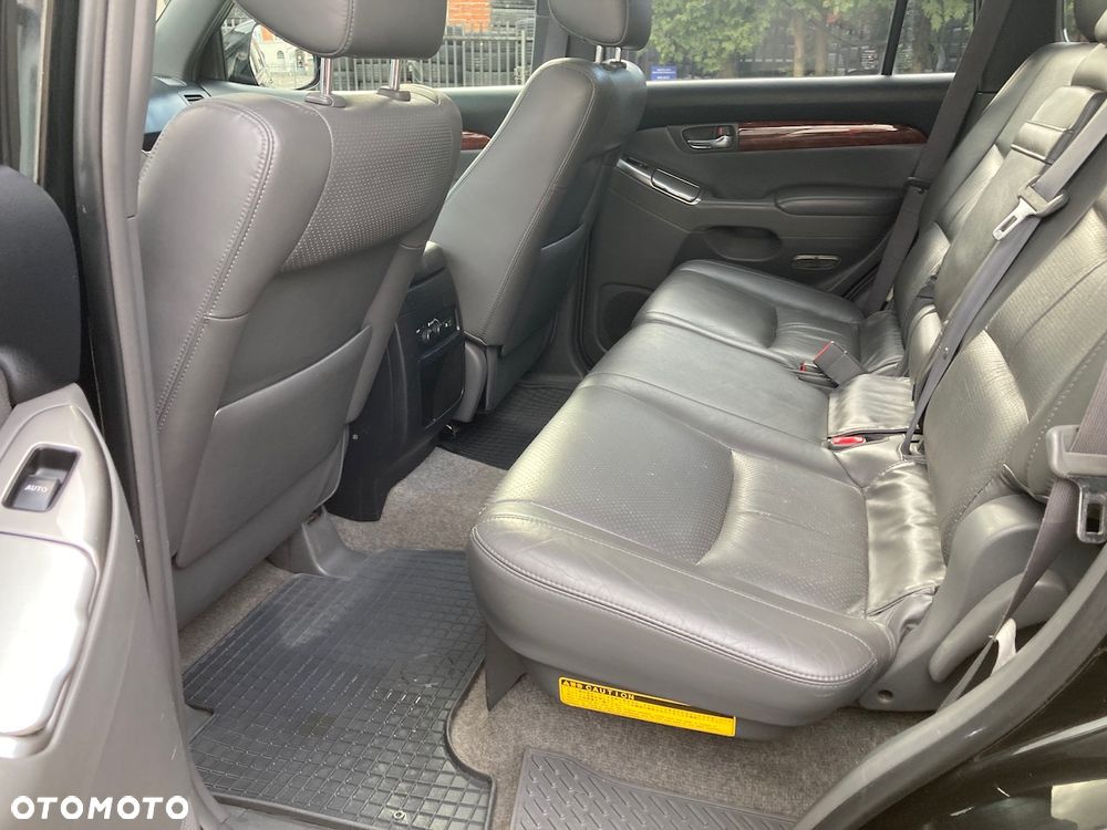 Toyota Land Cruiser 3.0 D Luna Comfort Platinium - 10