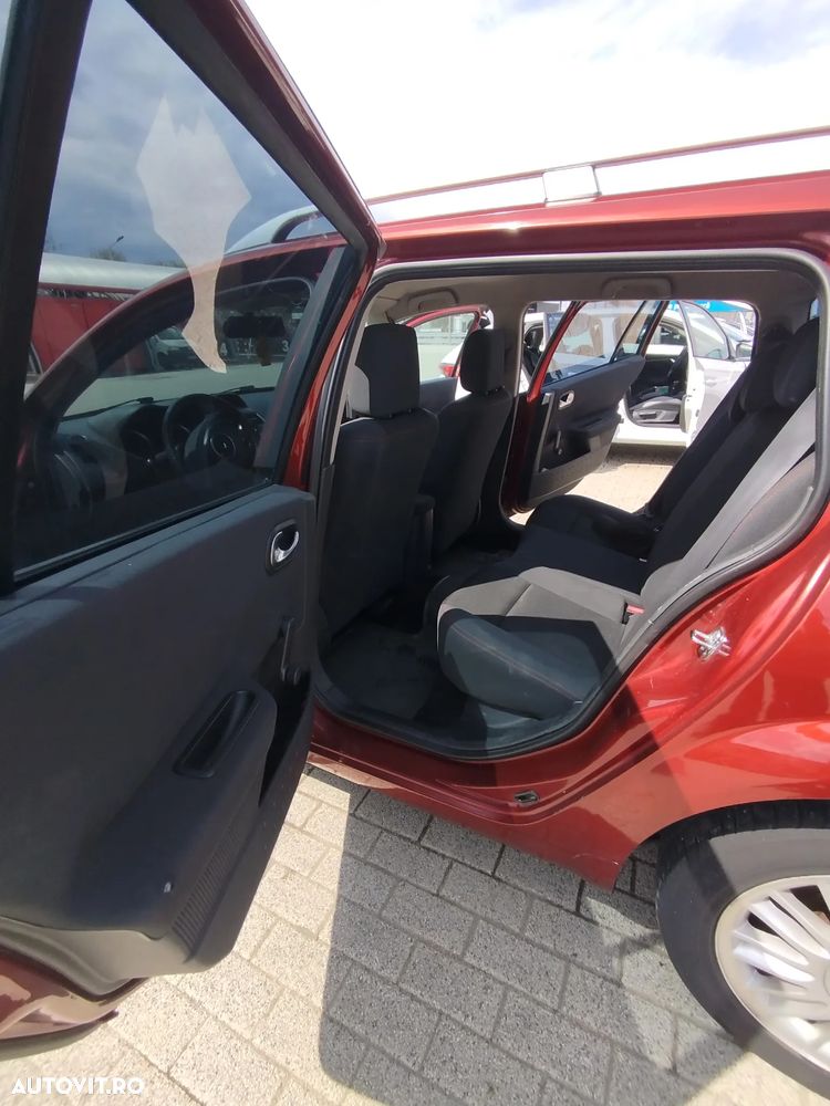 Opel Corsa 1.2i Cosmo - 5