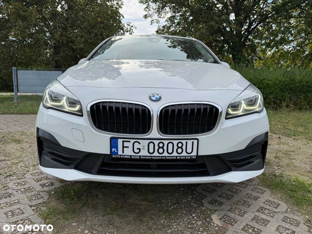 BMW Seria 2 216d GT - 3