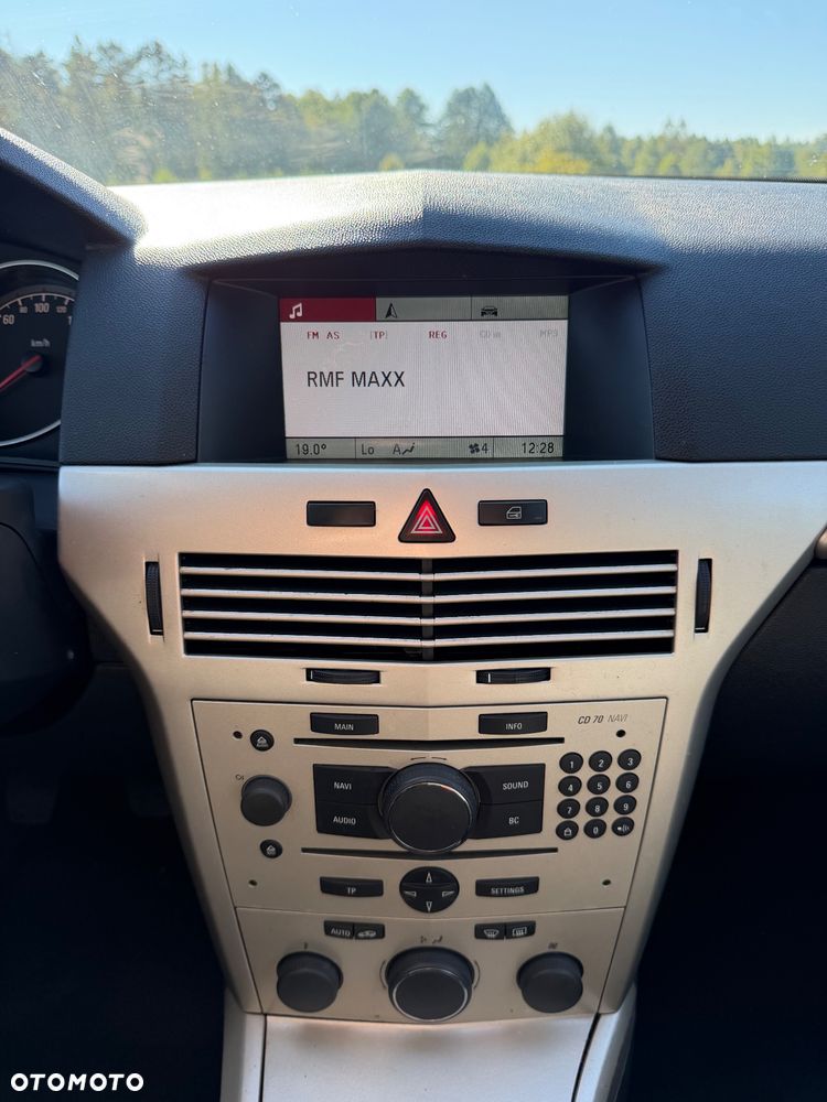 Opel Astra 1.7 CDTI DPF Exklusiv - 16