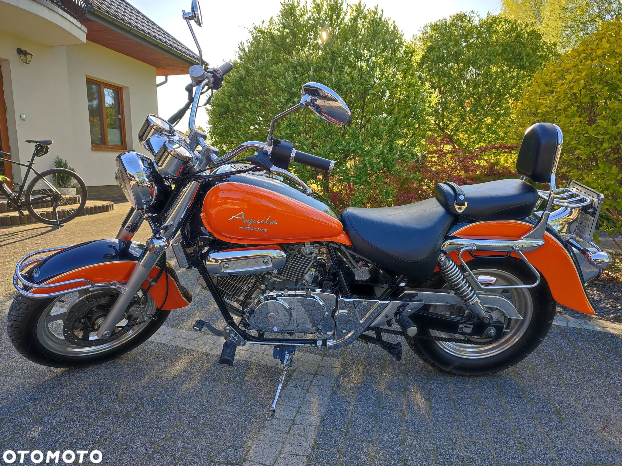 Hyosung GV - 1