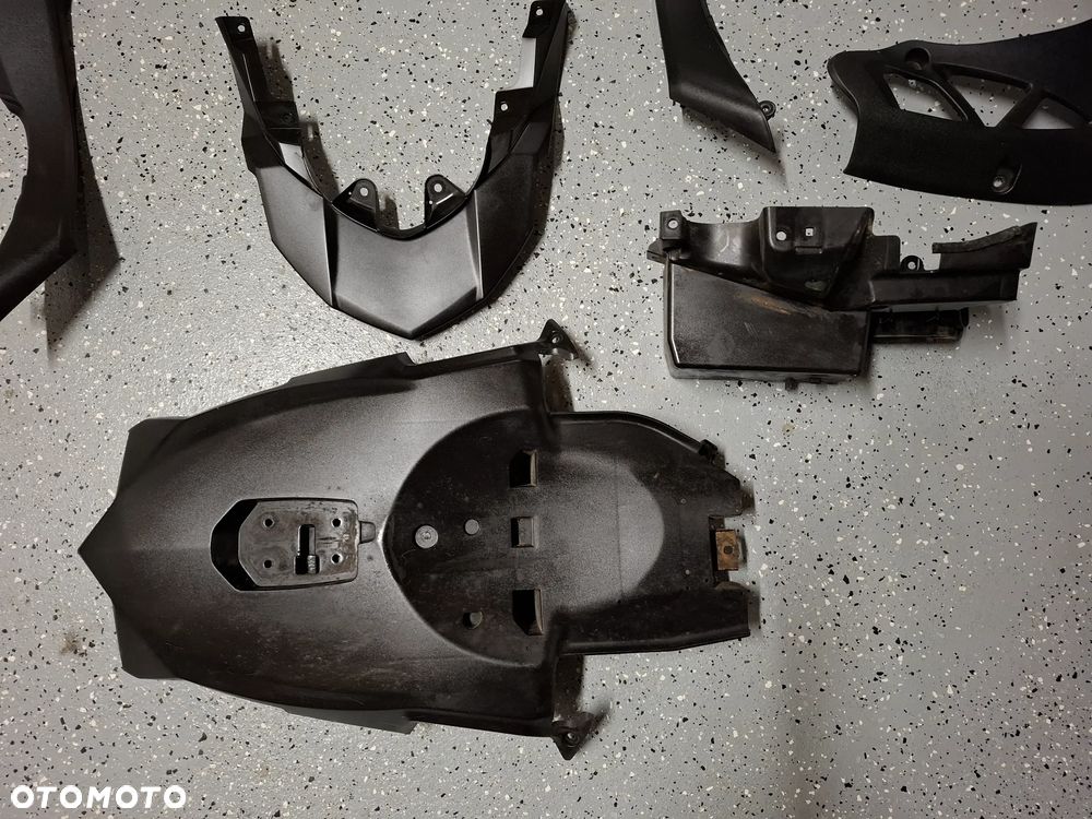 Kawasaki KLE 650 Versys pług owiewka wypełnienie ogon panel - 4