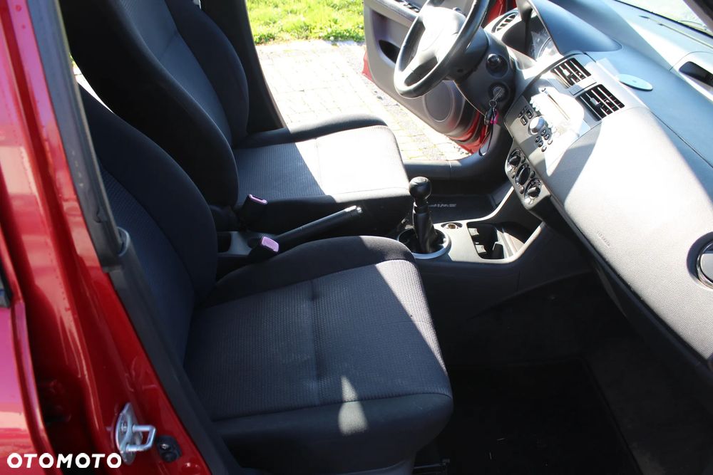 Suzuki Swift 1.3 Comfort - 24