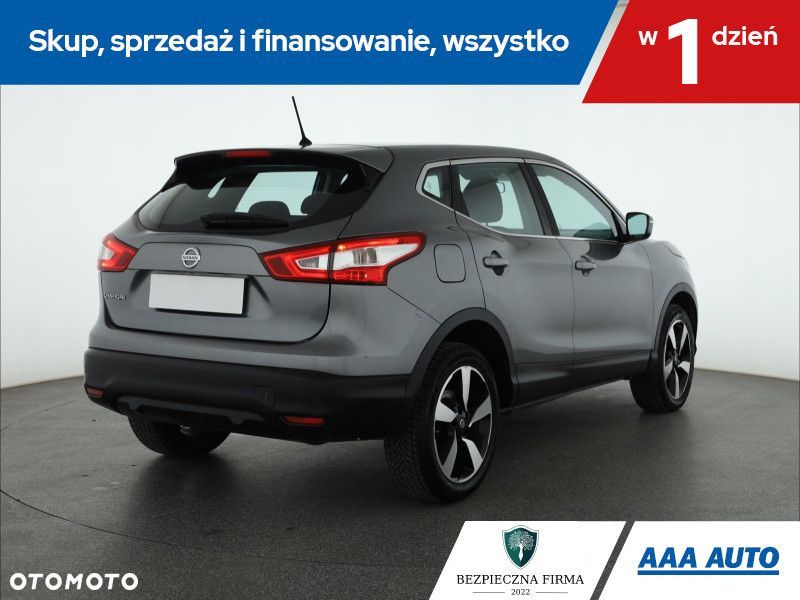 Nissan Qashqai - 6
