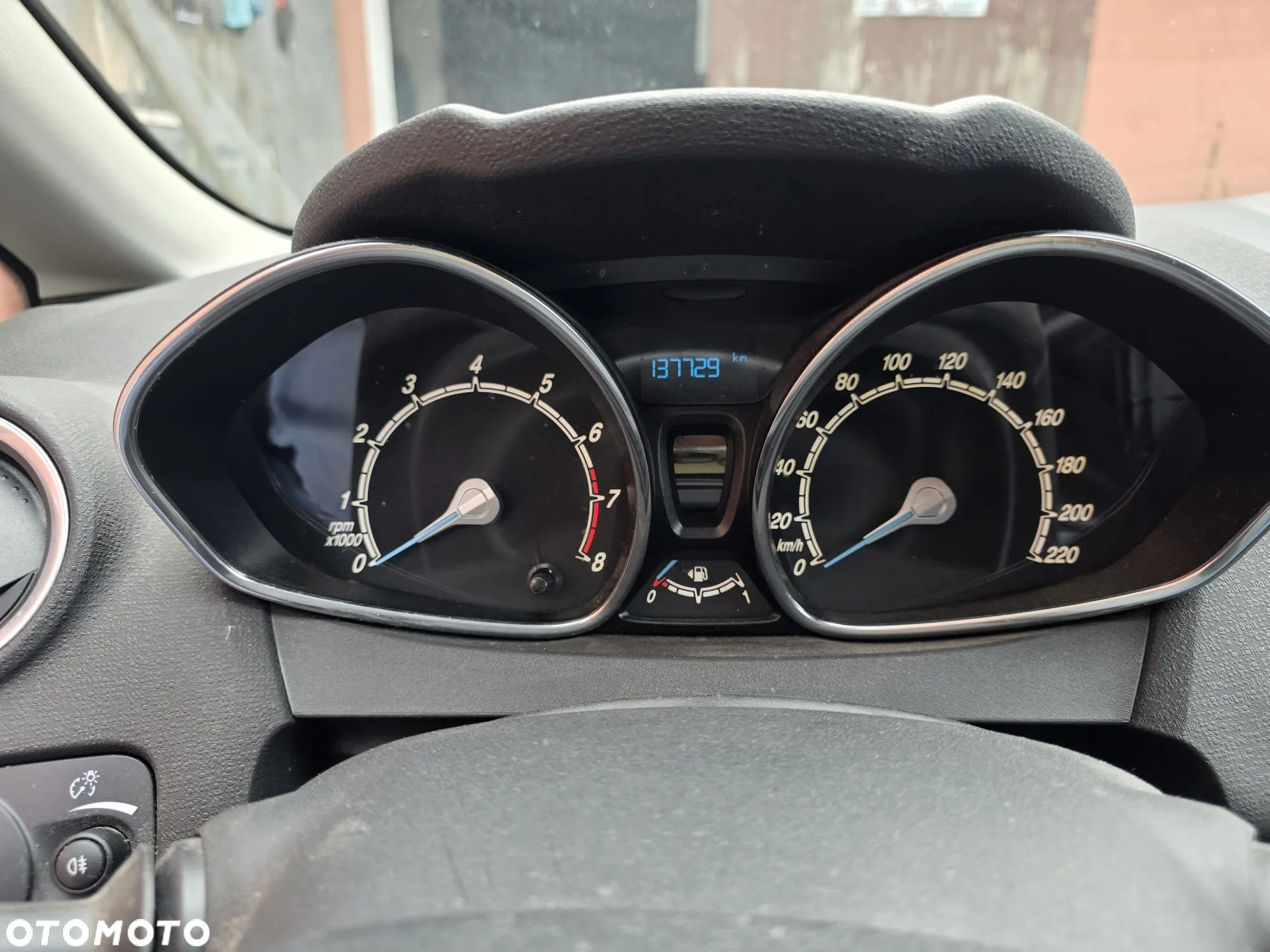 Ford Fiesta 1.0 Champions Edition - 6