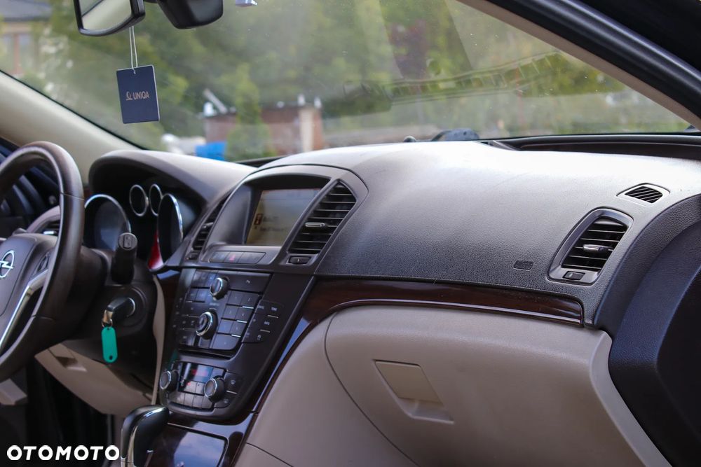Opel Insignia 2.0 CDTI Cosmo - 19