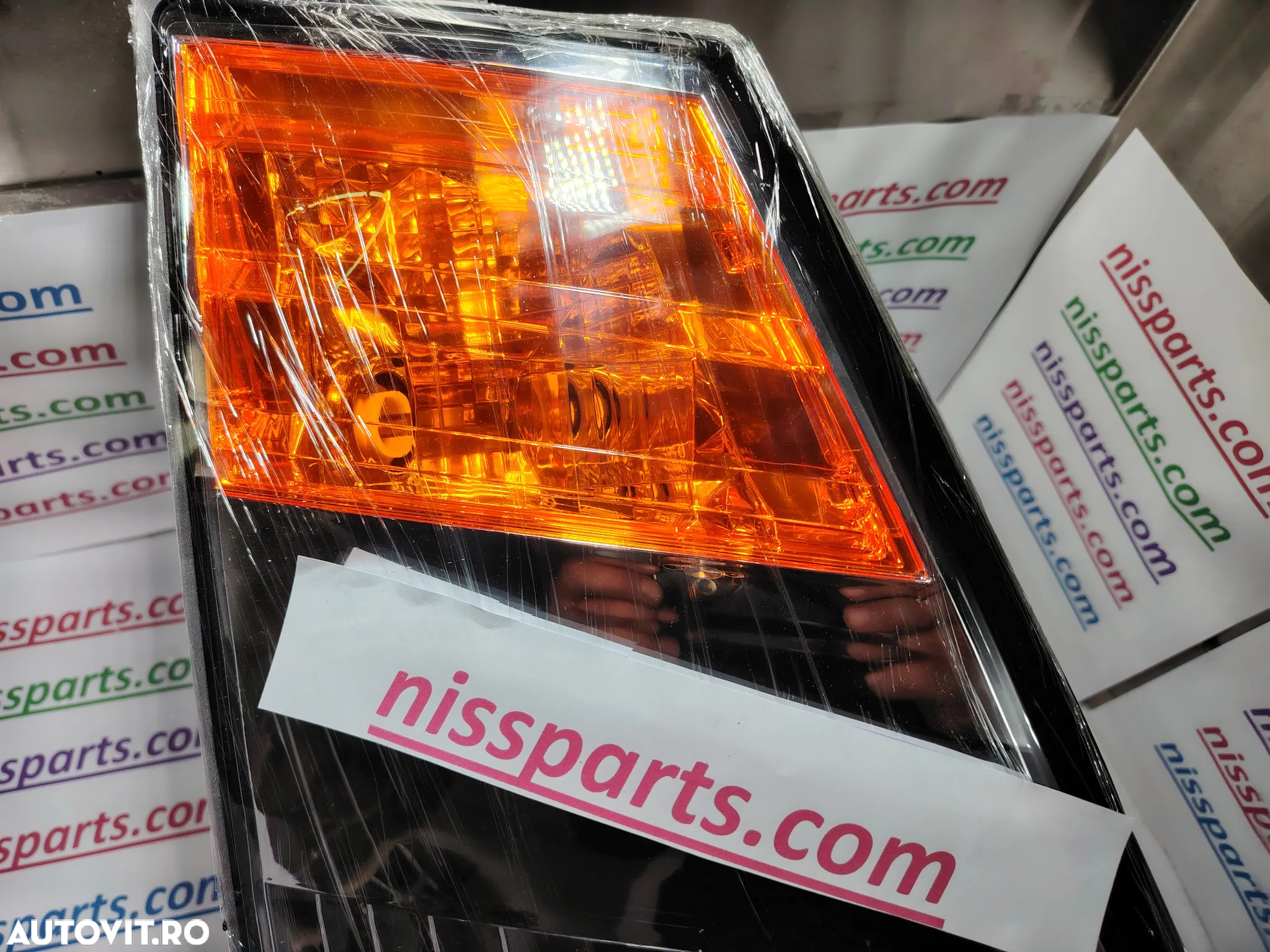 Far dreapta Nissan Cabstar Renault Maxity NT400 26010LC60A 5001872437 - 3