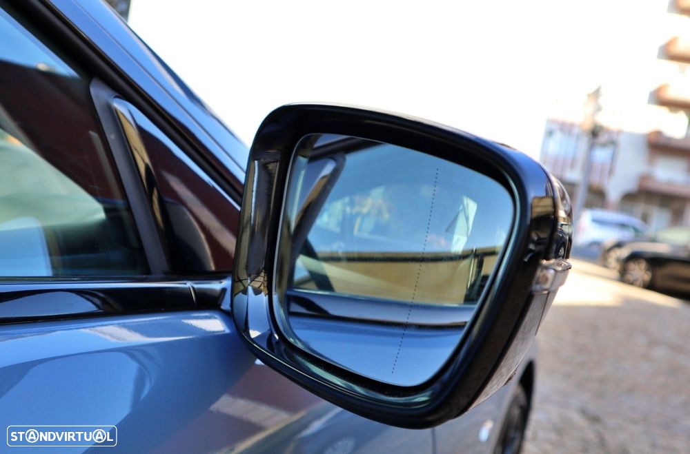 BMW 840 d xDrive Pack M - 11