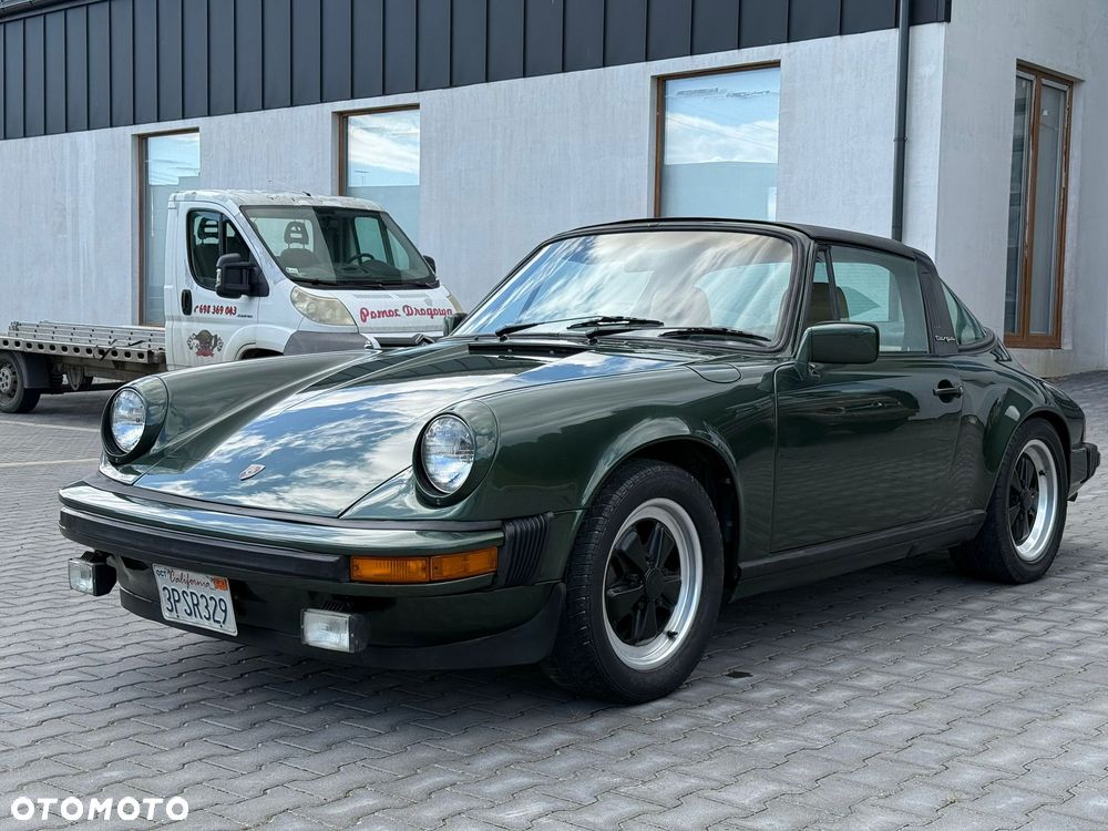 Porsche 911 - 1