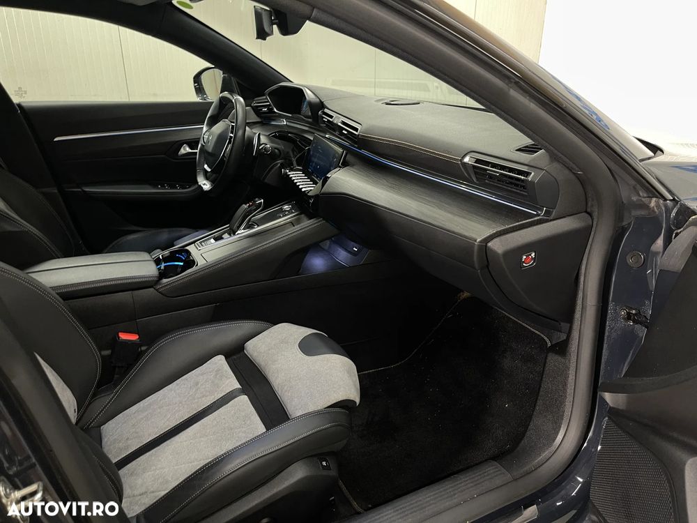 Peugeot 508 PHEV 225ch EAT8 GT - 12
