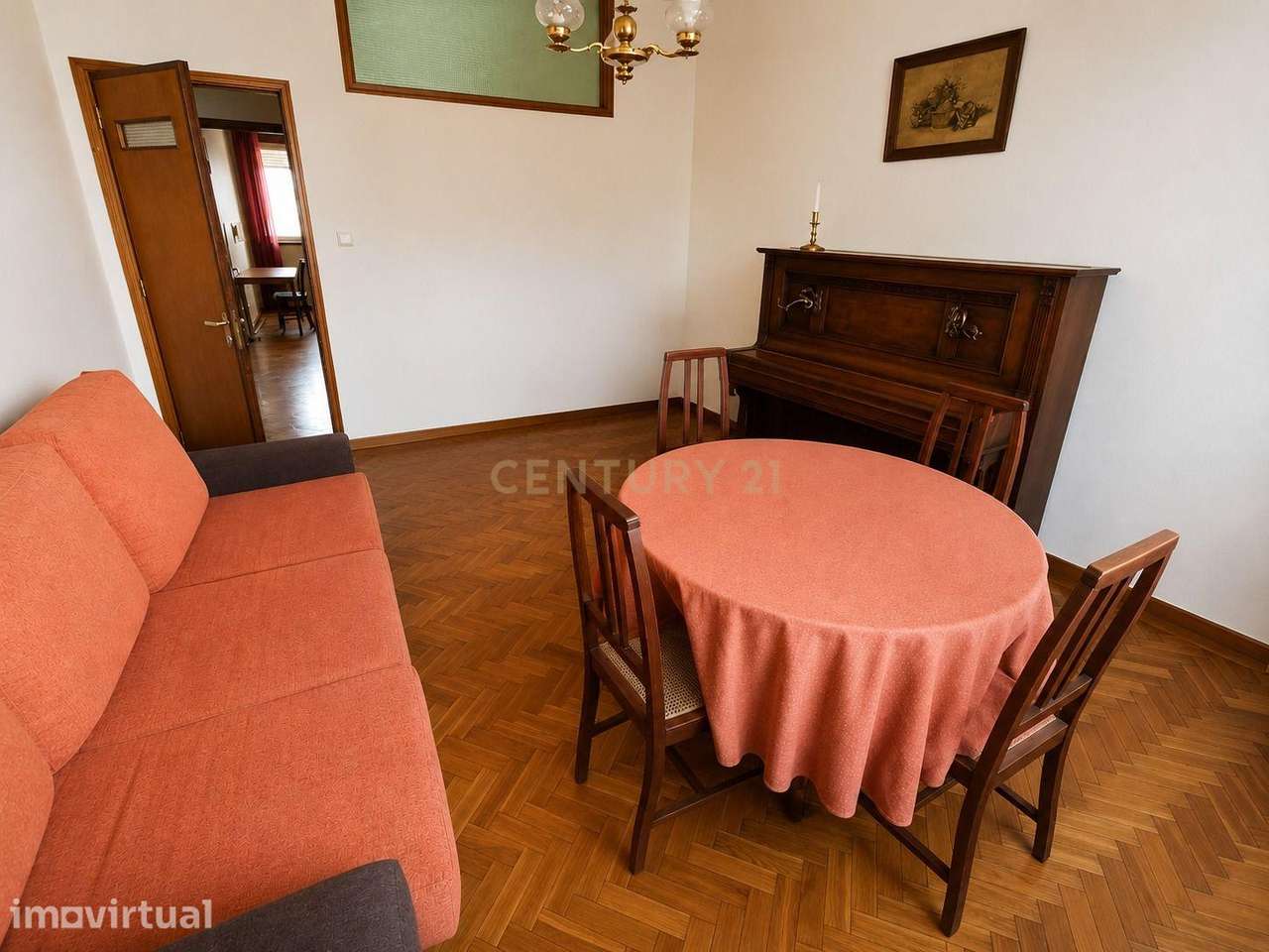 Apartamento T5 usado, com 2 lugares de Garagem e Arrumos - Paranhos - Grande imagem: 5/18