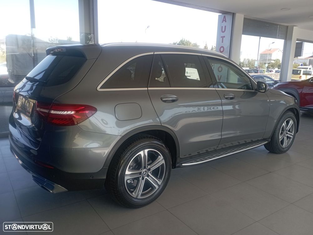 Mercedes-Benz GLC 250 d AMG Line 4-Matic - 4
