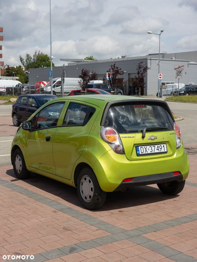 Chevrolet Spark 1.0 Base - 3