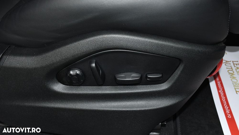 Porsche Cayenne Coupe E-Hybrid Tiptronic S Platinum Edition - 32