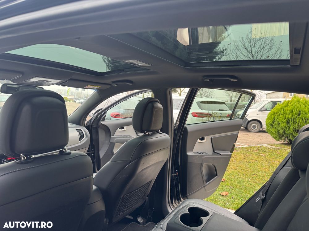 Kia Sportage 2.0 CRDI 184 AWD Aut. Platinum Edition - 27