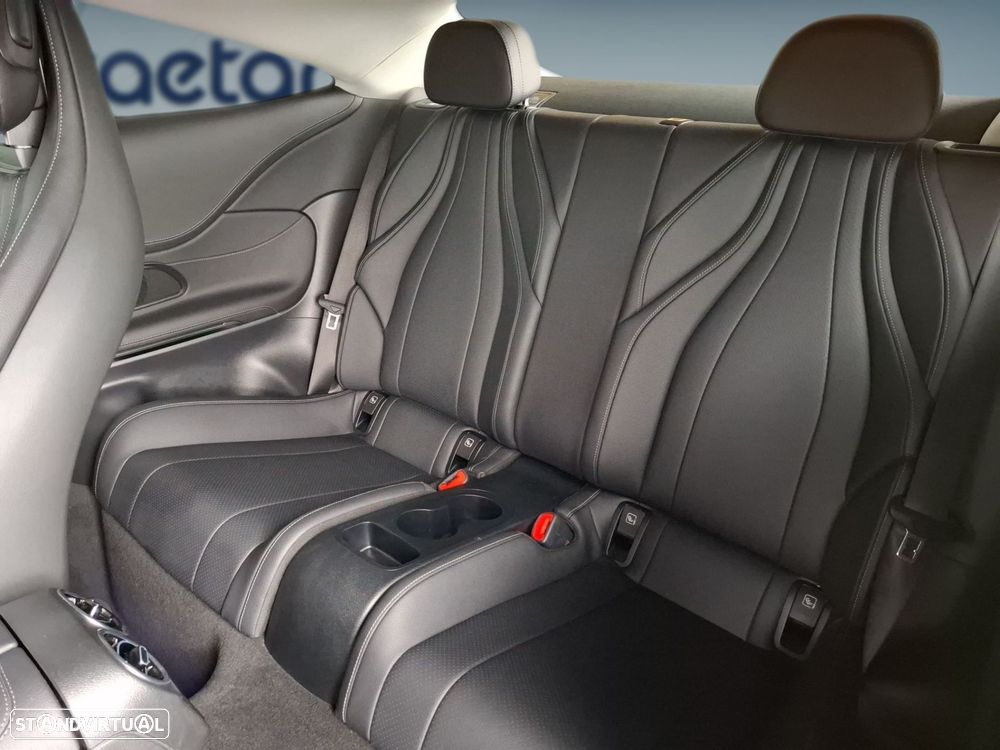 Mercedes-Benz cle-220 d Coupe - 14